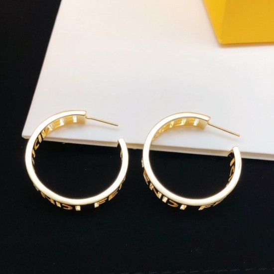 Always sold out at the end of the year Earrings 2023SS FENDI Fendi Always sold out at the end of the year Earrings 2023SS FENDI Fendi
